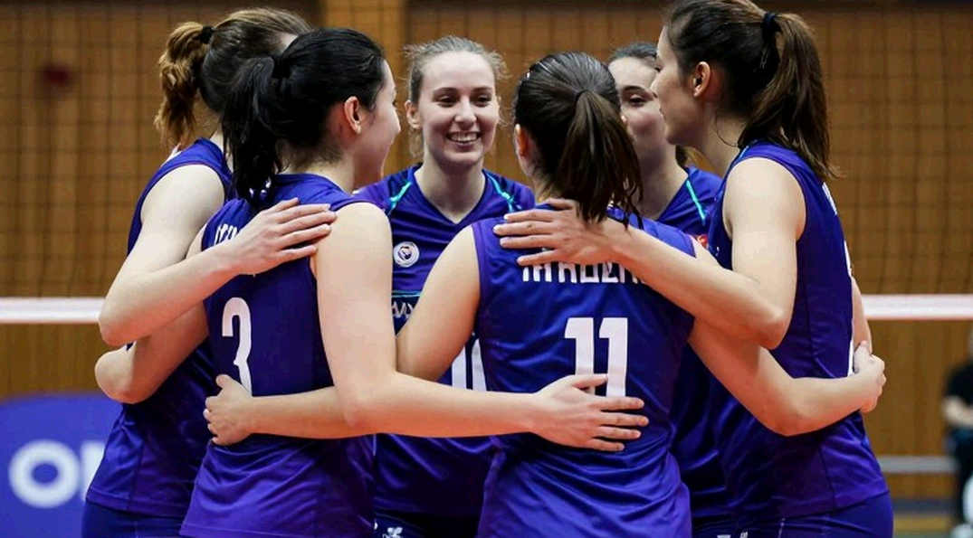 Sáu điểm giao bóng và một tấm vé Olympic: Thổ Nhĩ Kỳ hạ Serbia 3-0 ở bán kết EuroVolley 2026